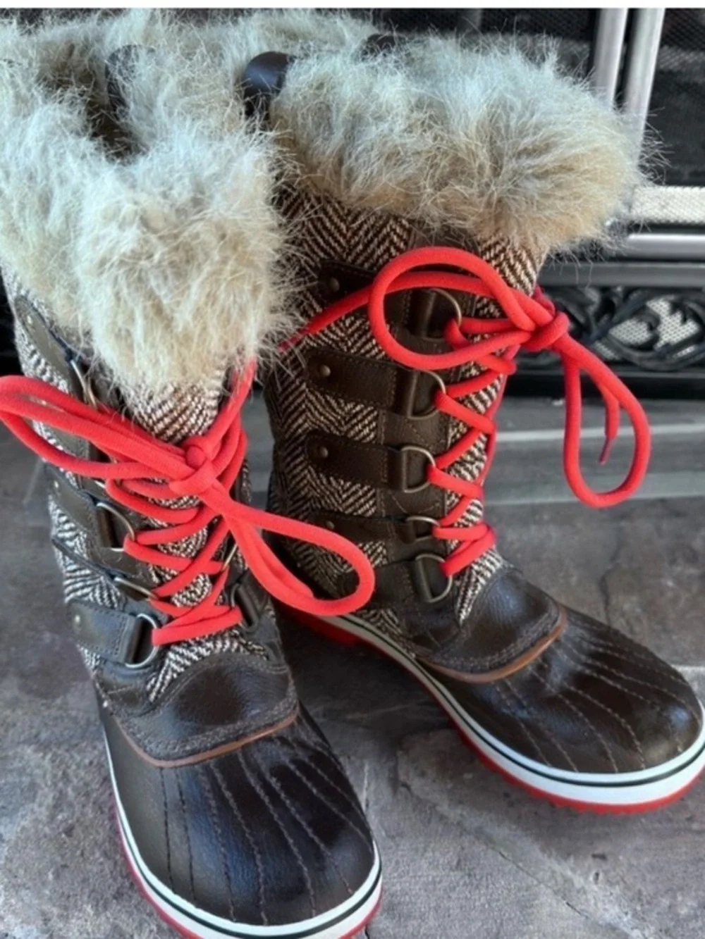 Sorel Tofino II Boots Womens 8 Black Brown Waterproof Fur Winter Lace Up‎